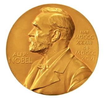 Guldplatta med avtryck av Alfred Nobels huvud från sidan
